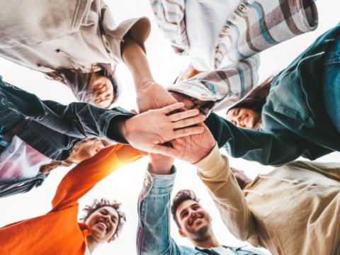 gruppo di giovani